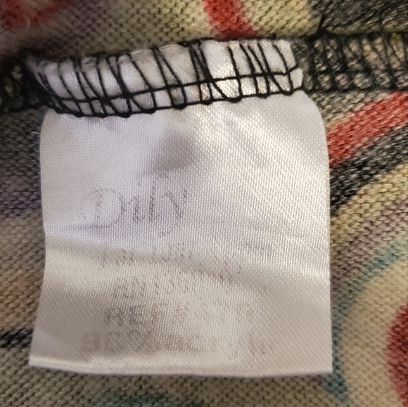 DILY | Women's heathered-gray retro floral print sleevless sweater. Size large. - Picture 6 of 7